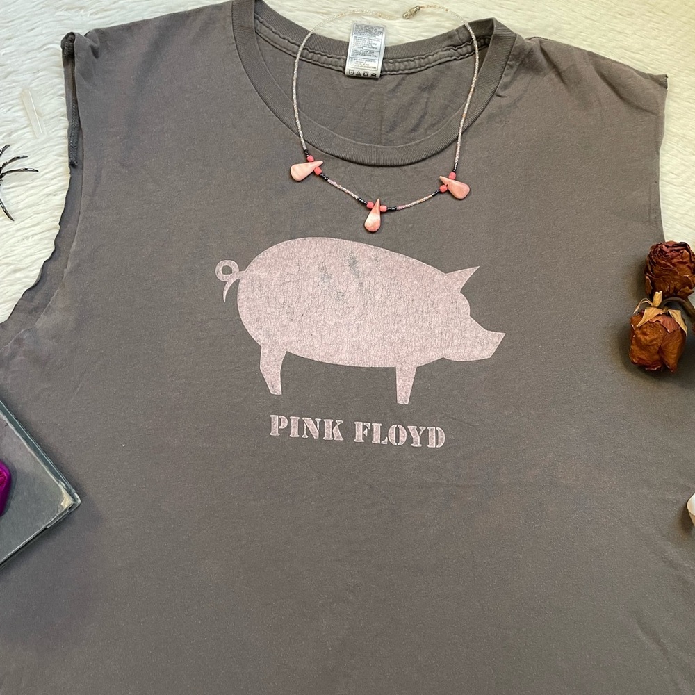 Vintage Pink Floyd pig print graphic muscle tank